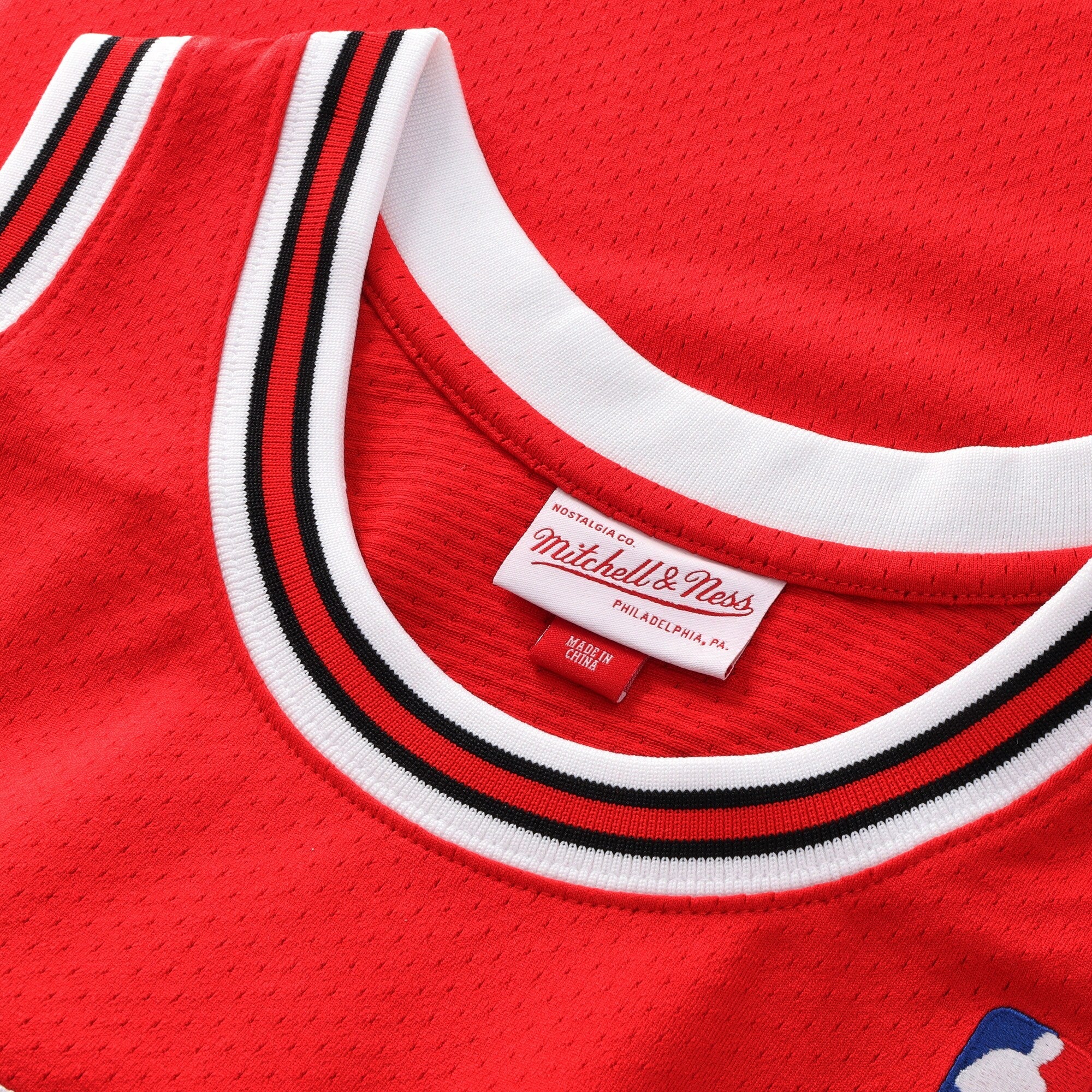 Chicago Bulls Michael Jordan 1994-95 Road 45 Authentic Jersey By Mitchell & Ness - Red -
