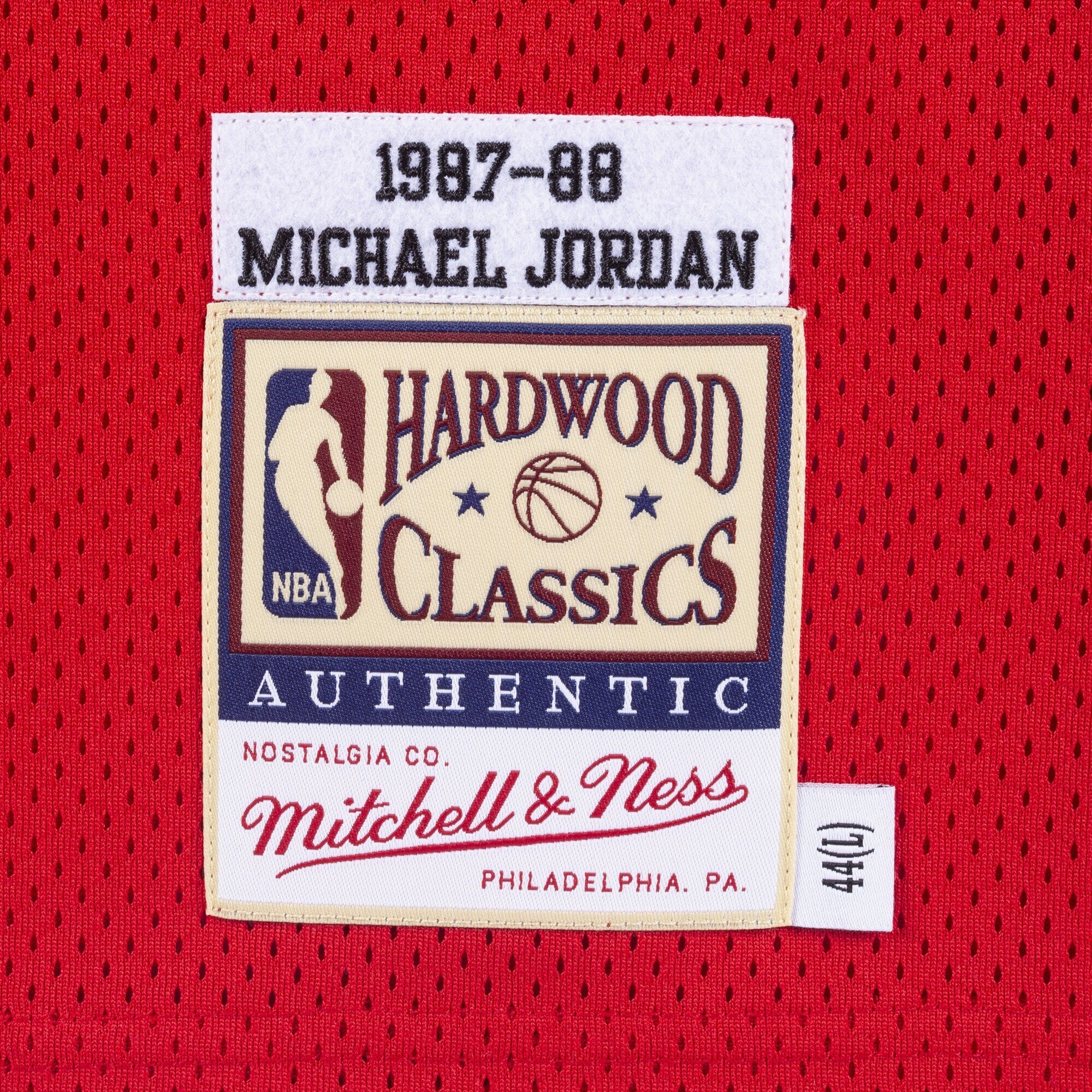 Chicago Bulls Mitchell & Ness Authentic Jersey Michael Jordan 1987-88